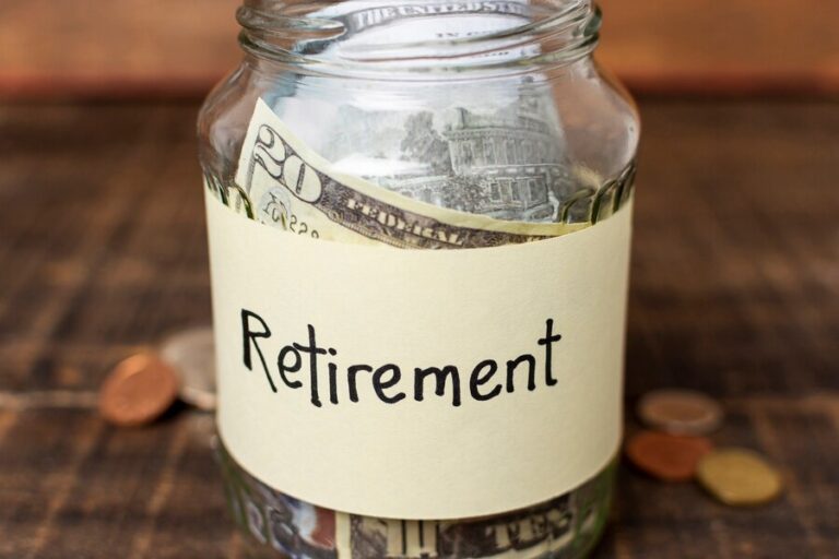 retirement-label-jar-filled-with-money_23-2148305986